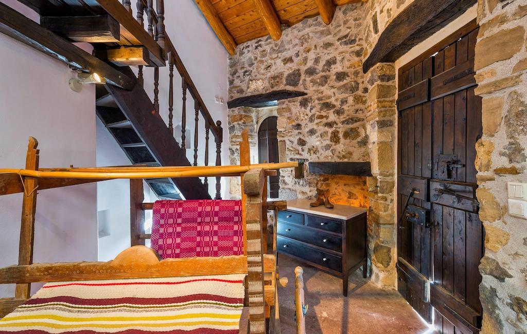 Meronas Eco House Chambre photo
