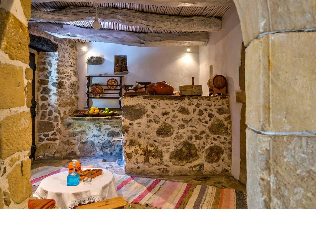 Meronas Eco House Chambre photo
